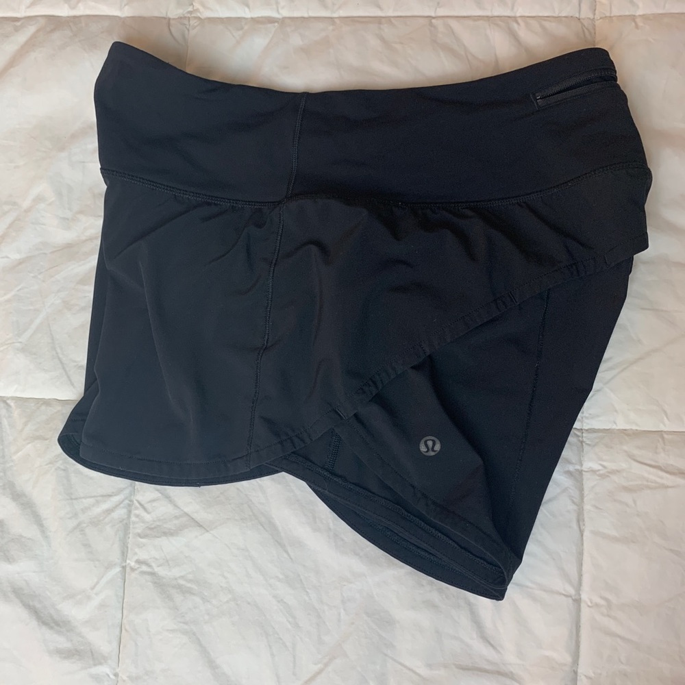 Lululemon Speed Up Mid-Rise Lined Short 4” Size 6